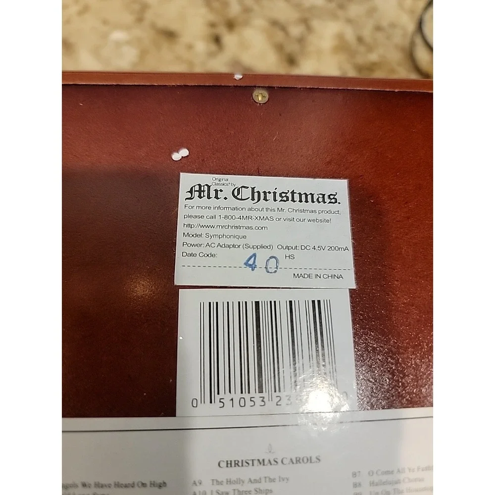 Mr. Christmas Symphonique Music Box 50 Songs Wood & Brass w/ Original Box Tested